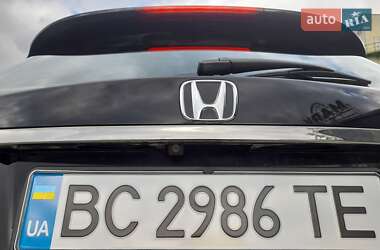 Позашляховик / Кросовер Honda HR-V 2018 в  фото 5 Позашляховик / Кросовер Honda HR-V 2018 в