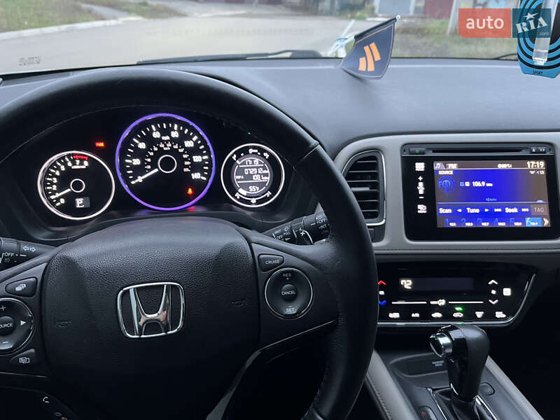 Внедорожник / Кроссовер Honda HR-V 2016 в Кривом Роге фото 8 Внедорожник / Кроссовер Honda HR-V 2016 в Кривом Роге