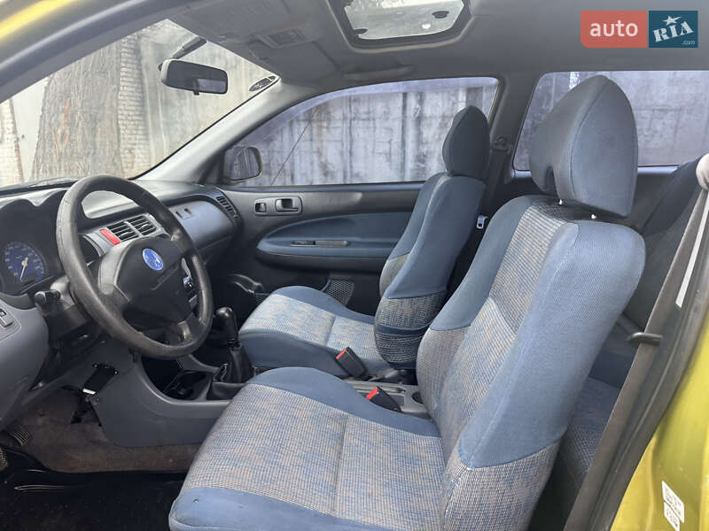 Позашляховик / Кросовер Honda HR-V 1999 в Лубнах фото 23 Позашляховик / Кросовер Honda HR-V 1999 в Лубнах