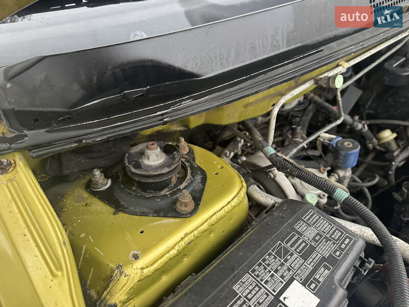 Позашляховик / Кросовер Honda HR-V 1999 в Лубнах фото 33 Позашляховик / Кросовер Honda HR-V 1999 в Лубнах