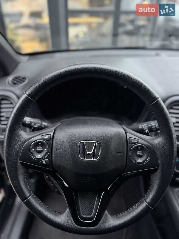 Внедорожник / Кроссовер Honda HR-V 2021 в Львове