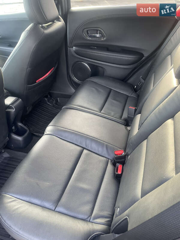 Внедорожник / Кроссовер Honda HR-V 2021 в Киеве фото 13 Внедорожник / Кроссовер Honda HR-V 2021 в Киеве