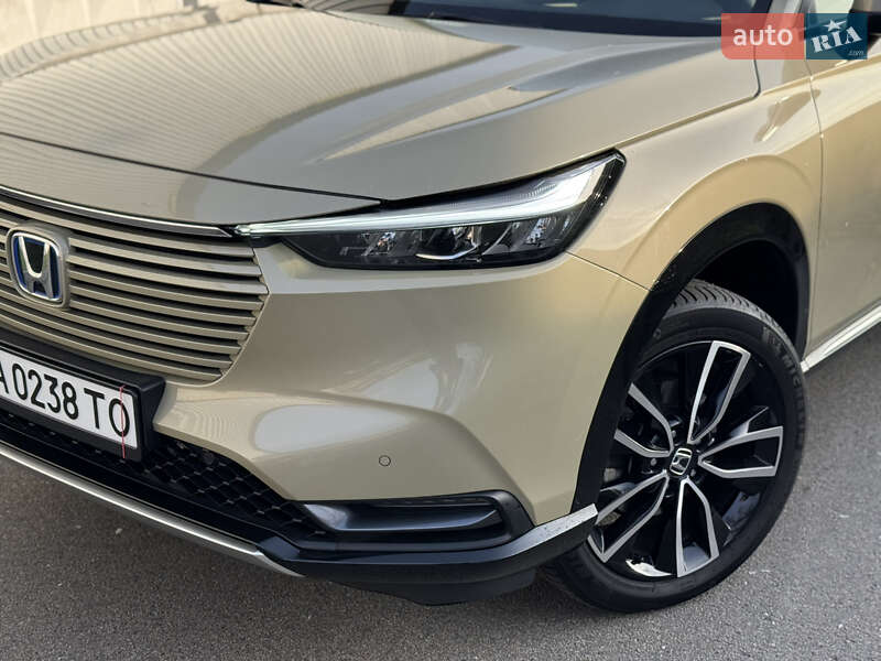Внедорожник / Кроссовер Honda HR-V 2023 в Киеве