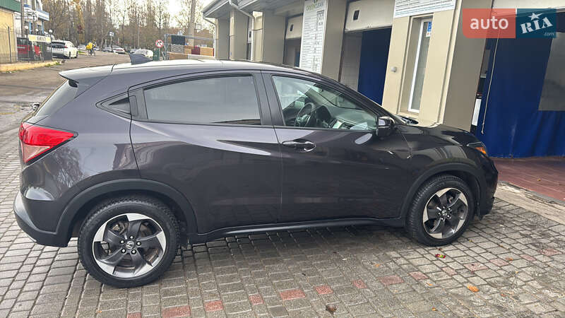 Внедорожник / Кроссовер Honda HR-V 2018 в Николаеве
