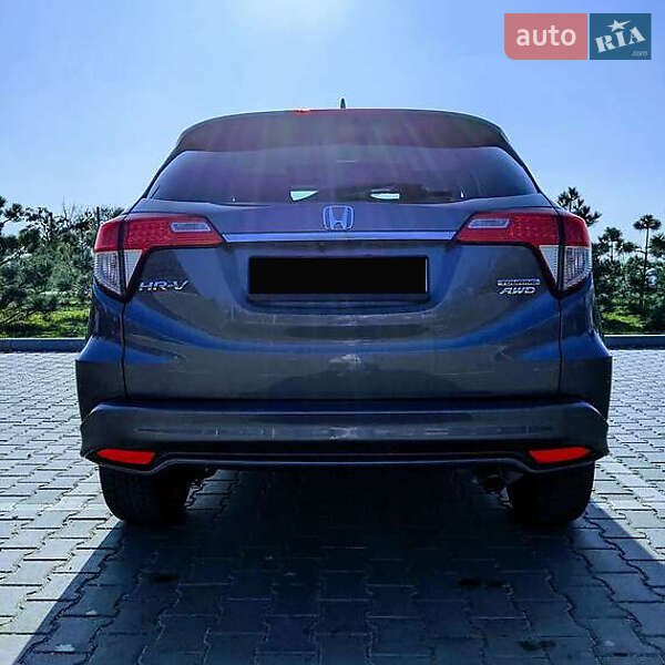 Внедорожник / Кроссовер Honda HR-V 2018 в Киеве
