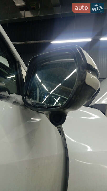 Внедорожник / Кроссовер Honda HR-V 2016 в Киеве