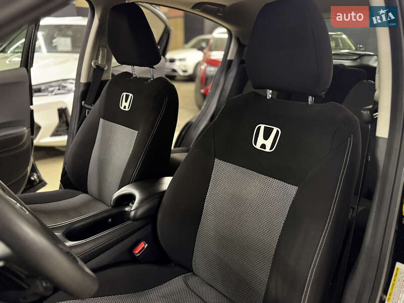 Внедорожник / Кроссовер Honda HR-V 2021 в Николаеве