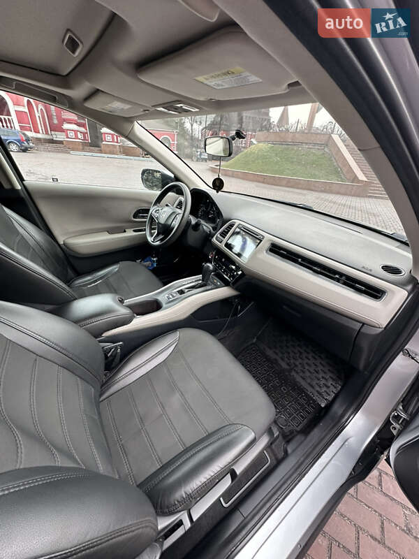 Внедорожник / Кроссовер Honda HR-V 2017 в Днепре фото 27 Внедорожник / Кроссовер Honda HR-V 2017 в Днепре