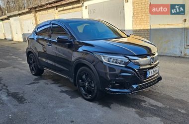 Внедорожник / Кроссовер Honda HR-V 2019 в Киеве