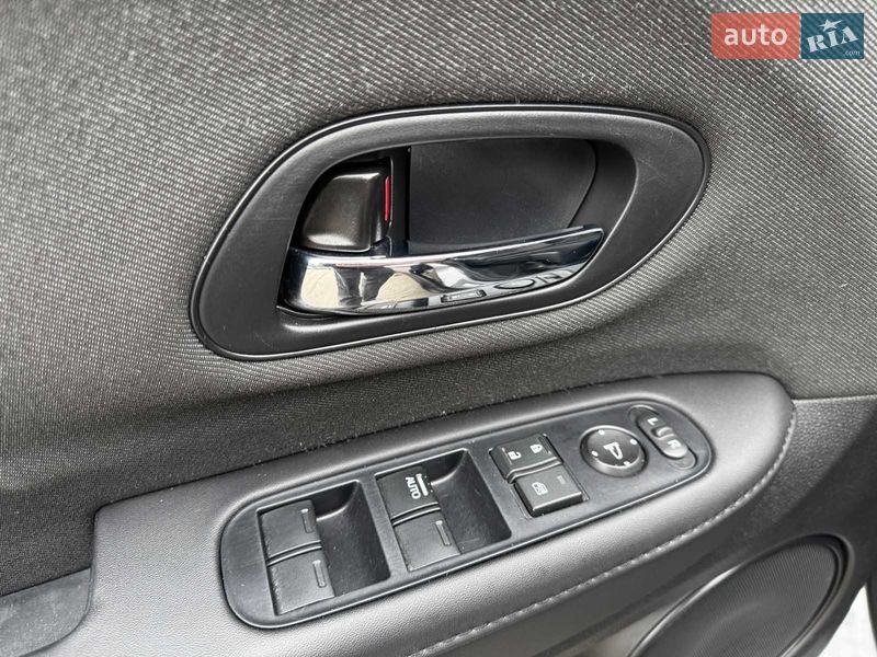 Позашляховик / Кросовер Honda HR-V 2018 в Києві