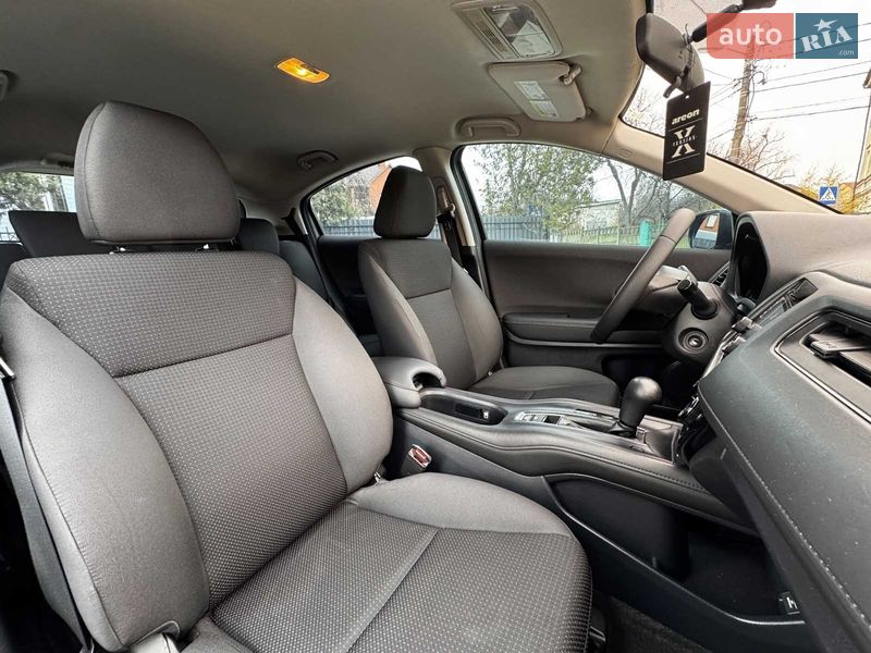 Позашляховик / Кросовер Honda HR-V 2018 в Києві