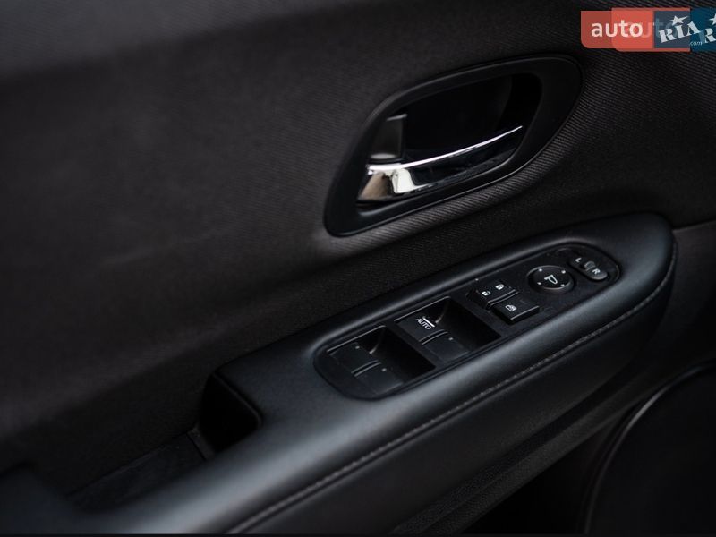 Внедорожник / Кроссовер Honda HR-V 2021 в Львове фото 46 Внедорожник / Кроссовер Honda HR-V 2021 в Львове