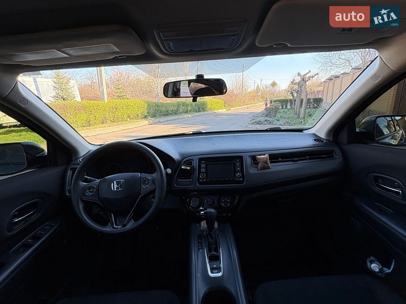 Внедорожник / Кроссовер Honda HR-V 2018 в Киеве фото 6 Внедорожник / Кроссовер Honda HR-V 2018 в Киеве