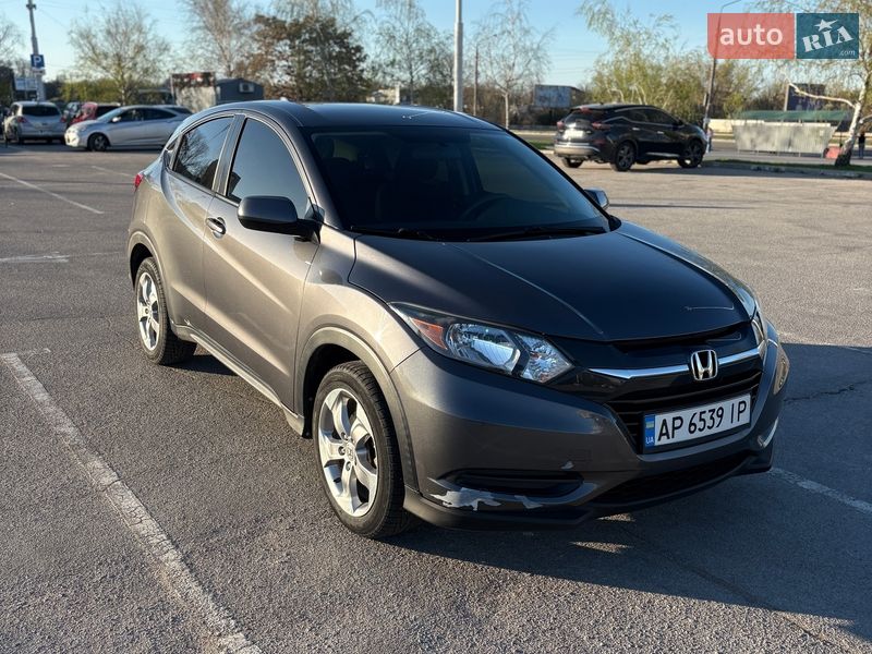 Внедорожник / Кроссовер Honda HR-V 2018 в Киеве фото 16 Внедорожник / Кроссовер Honda HR-V 2018 в Киеве