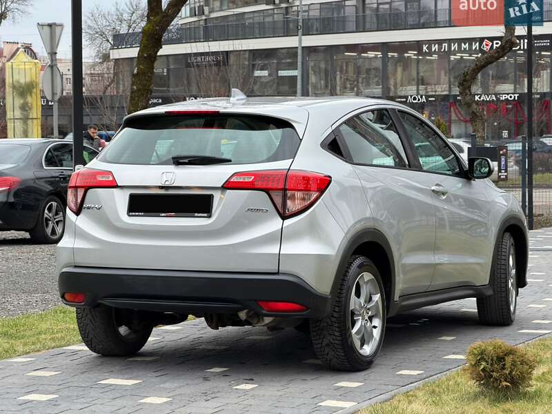 Внедорожник / Кроссовер Honda HR-V 2016 в Ужгороде фото 15 Внедорожник / Кроссовер Honda HR-V 2016 в Ужгороде