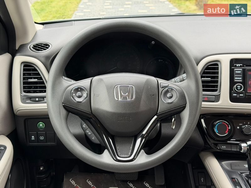 Внедорожник / Кроссовер Honda HR-V 2016 в Ужгороде фото 34 Внедорожник / Кроссовер Honda HR-V 2016 в Ужгороде