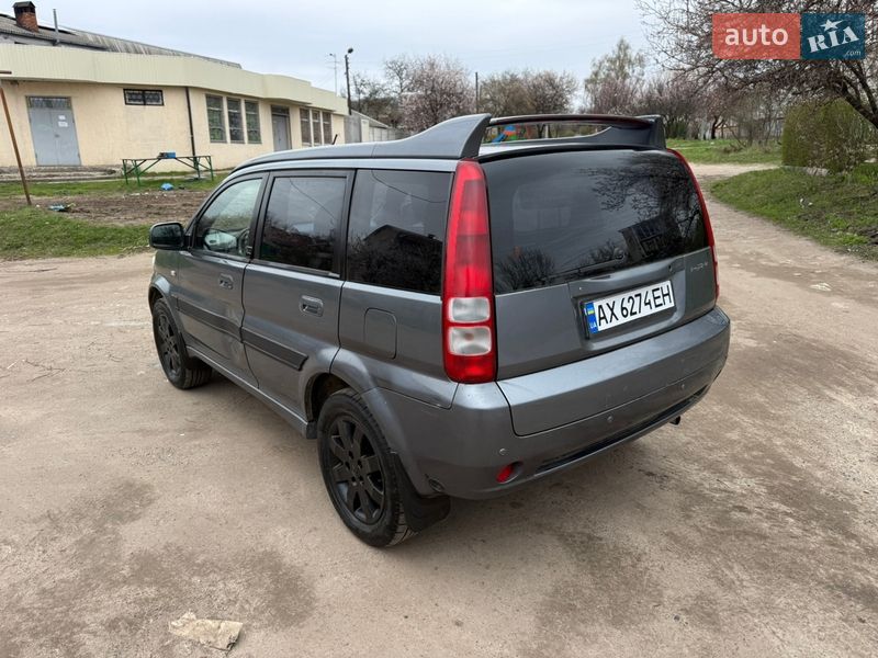 Внедорожник / Кроссовер Honda HR-V 2004 в Харькове фото 12 Внедорожник / Кроссовер Honda HR-V 2004 в Харькове
