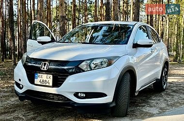 Внедорожник / Кроссовер Honda HR-V 2017 в Ирпене