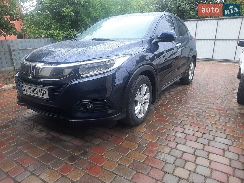 Внедорожник / Кроссовер Honda HR-V 2019 в Полтаве