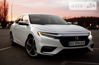 Седан Honda Insight 2018 в 