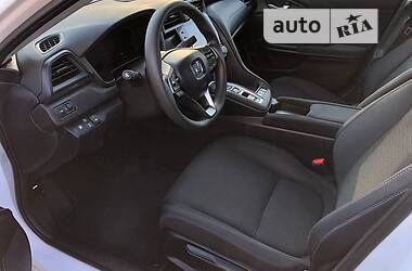 Седан Honda Insight 2020 в 