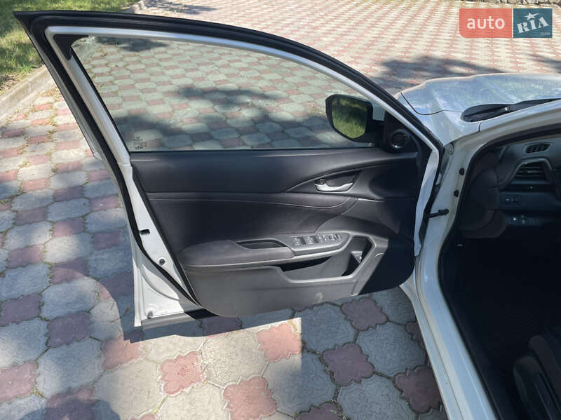 Седан Honda Insight 2019 в Житомире