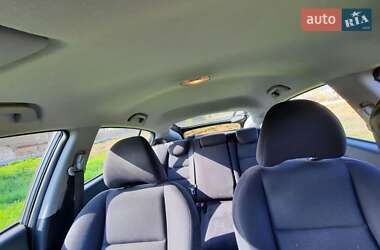 Хэтчбек Honda Insight 2012 в 