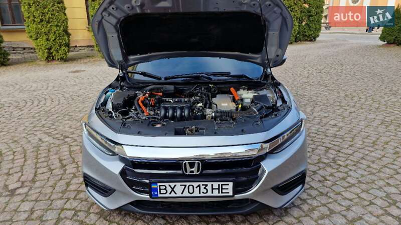 Седан Honda Insight 2018 в Хмельницком