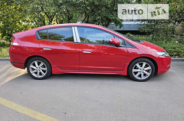 Хэтчбек Honda Insight 2009 в Вишневом