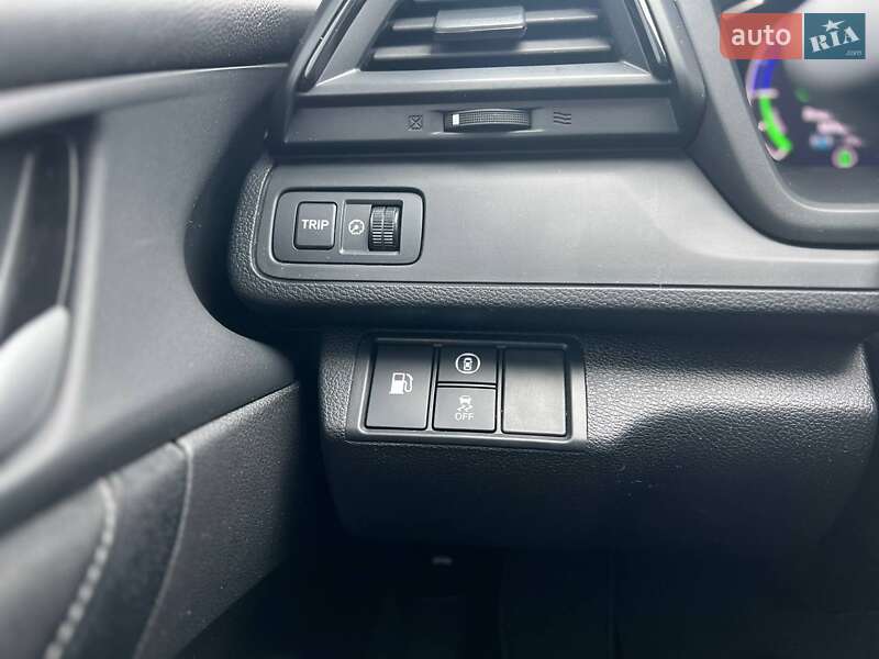 Седан Honda Insight 2020 в Киеве