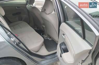 Лифтбек Honda Insight 2013 в 