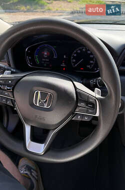 Седан Honda Insight 2018 в 