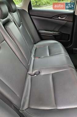 Седан Honda Insight 2018 в 