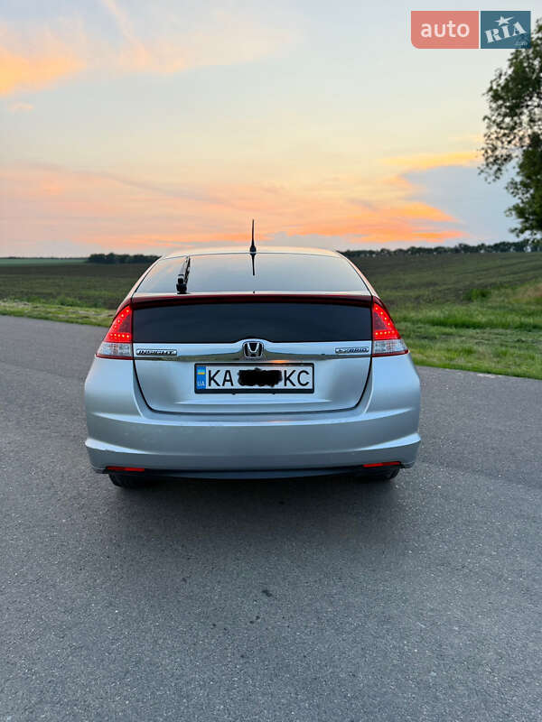 Хетчбек Honda Insight 2012 в Смілі