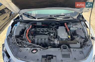 Седан Honda Insight 2021 в 