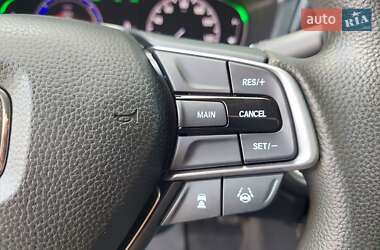 Седан Honda Insight 2020 в 