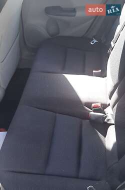 Хэтчбек Honda Insight 2010 в 