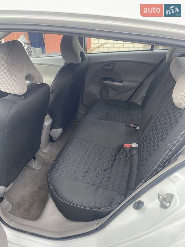 Хэтчбек Honda Insight 2010 в Житомире