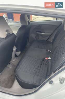 Хэтчбек Honda Insight 2010 в 