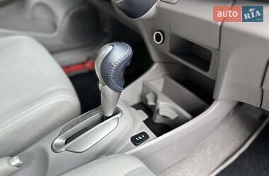 Хэтчбек Honda Insight 2010 в 