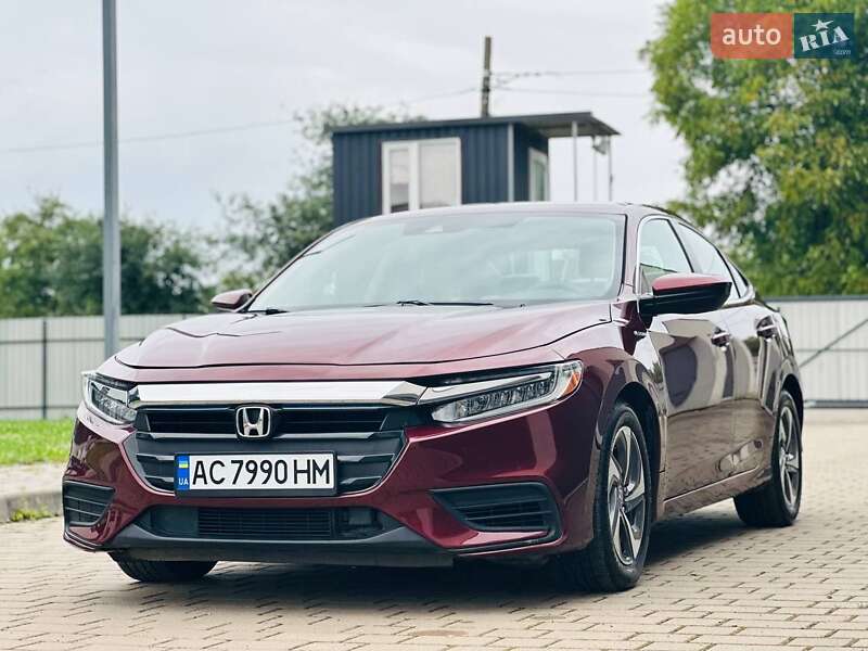 Седан Honda Insight 2018 в Луцке