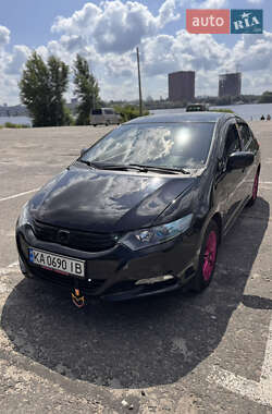 Хэтчбек Honda Insight 2010 в 