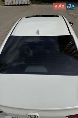 Седан Honda Insight 2020 в 