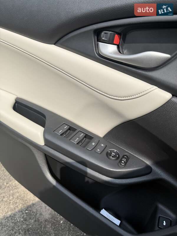 Седан Honda Insight 2020 в Киеве фото 23 Седан Honda Insight 2020 в Киеве