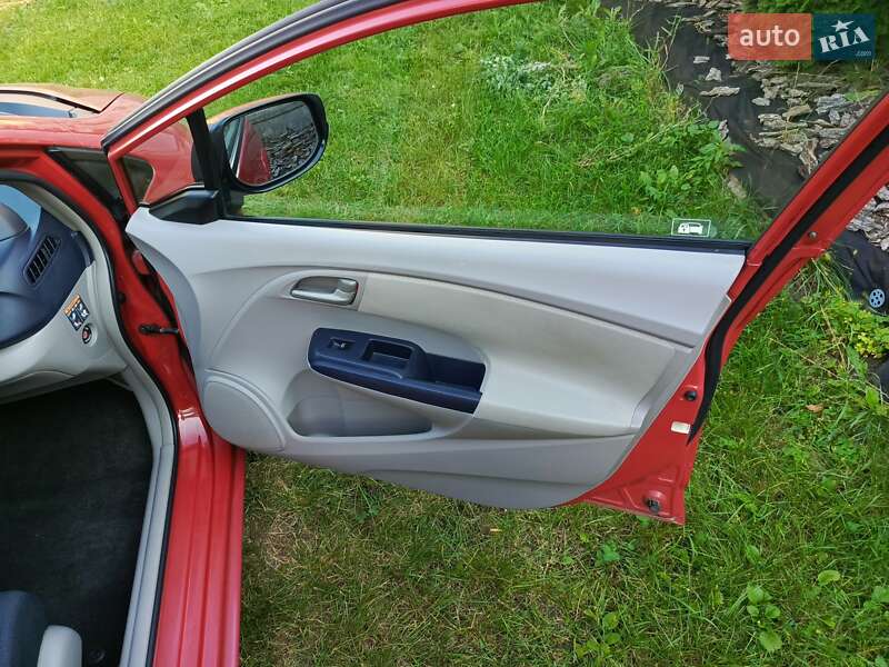 Хэтчбек Honda Insight 2009 в Василькове
