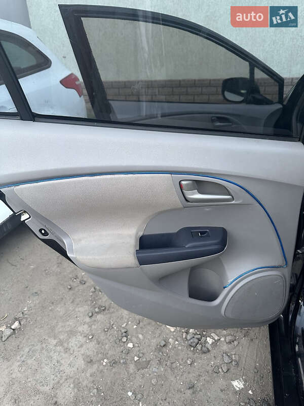 Хэтчбек Honda Insight 2009 в Николаеве