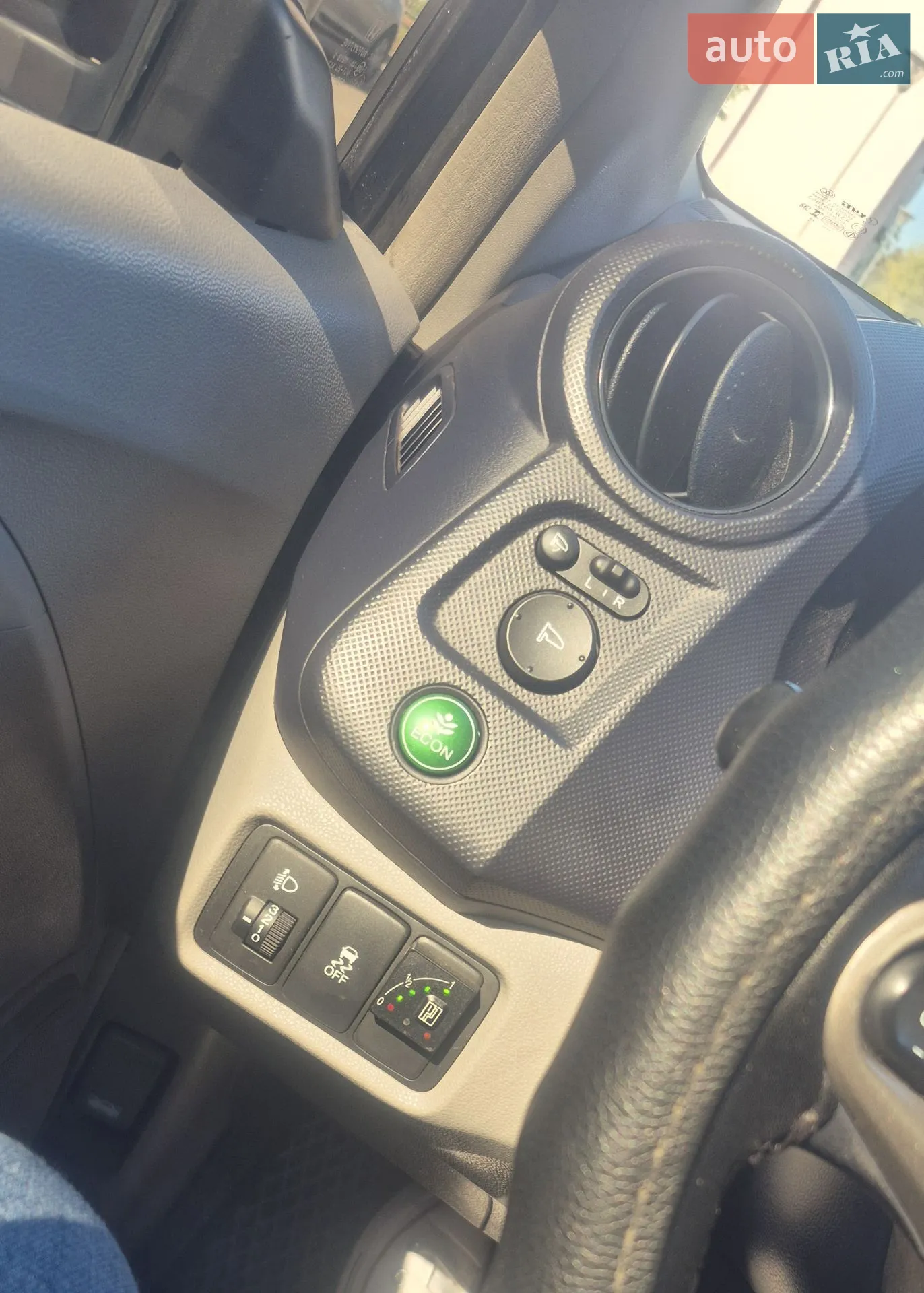 2010 Honda Insight - мініатюра 6