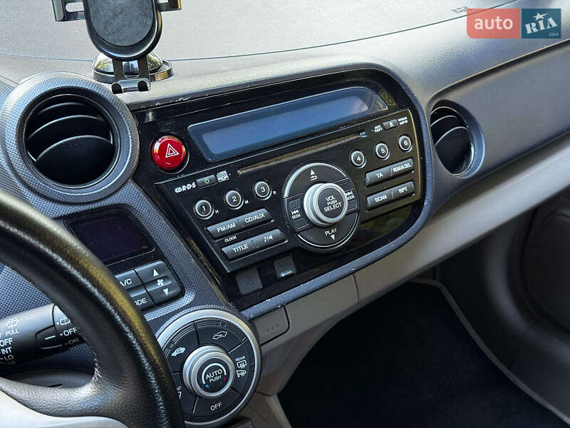 Хэтчбек Honda Insight 2009 в Киеве фото 21 Хэтчбек Honda Insight 2009 в Киеве