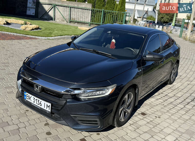 Седан Honda Insight 2018 в Ровно