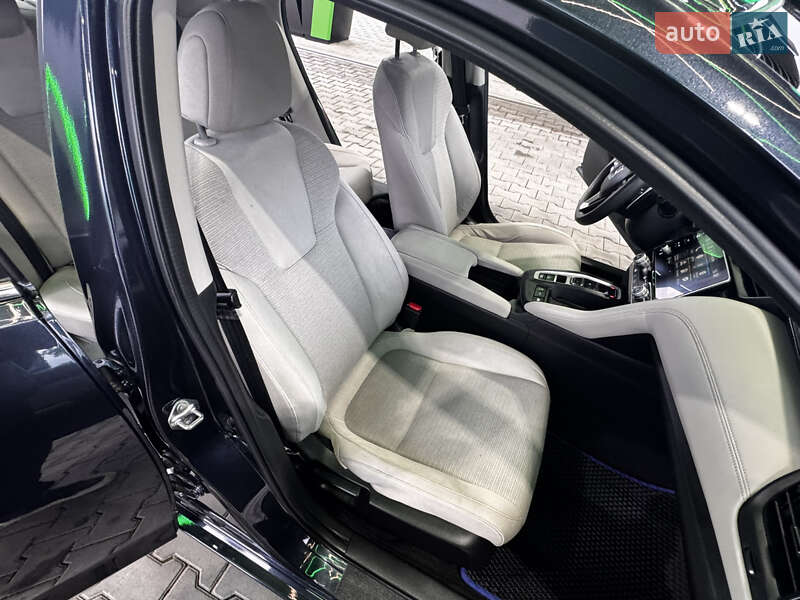 Седан Honda Insight 2019 в Одессе